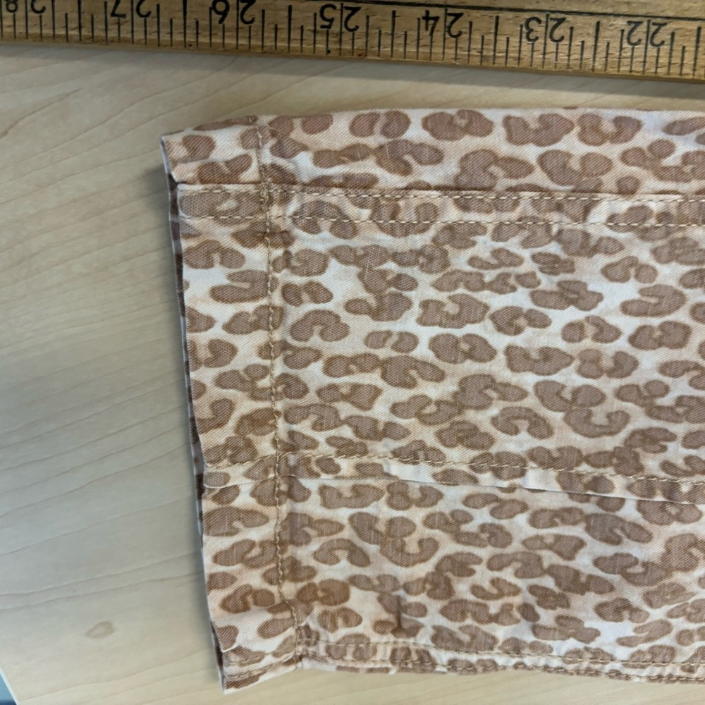 Anthropologie Wanderer Cropped Utility Pants‎ Animal Print Size 28 - Picture 8 of 13